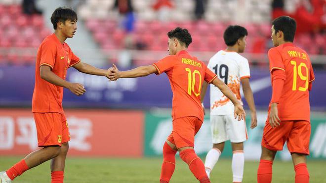 大开杀戒两战狂轰18球将和中国队争第一！k8凯发国际入口13-0！5-0！韩国队(图3)